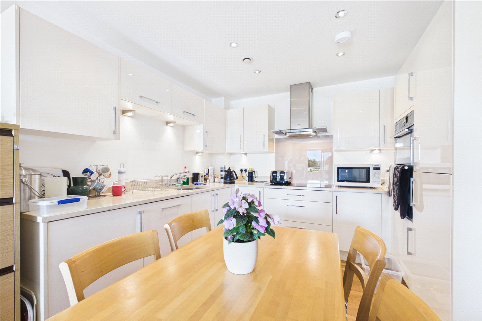 2 bedroom Flat for sale in Newbury, Berkshire