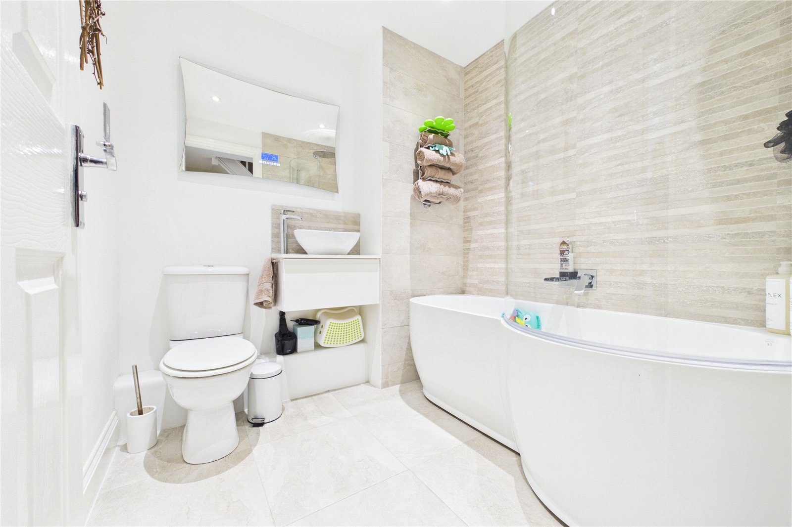 4 bedroom House for sale in Hermitage, Thatcham, Berkshire