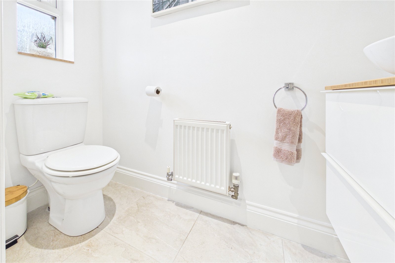 4 bedroom House for sale in Hermitage, Thatcham, Berkshire