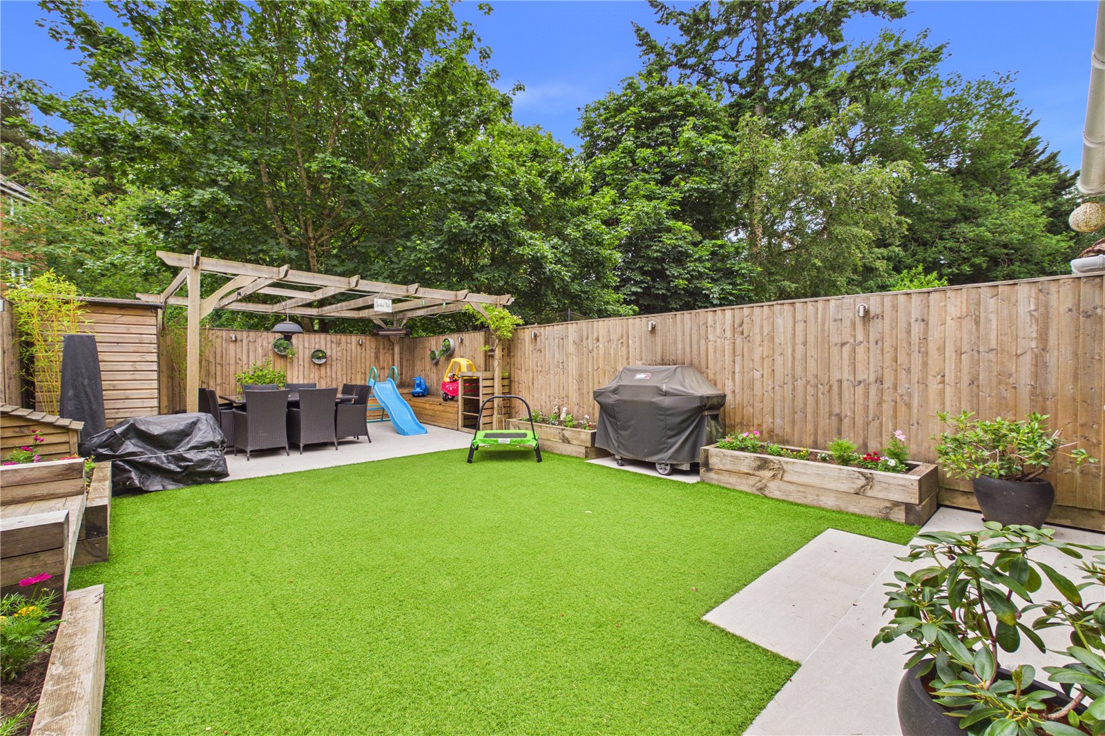 4 bedroom House for sale in Hermitage, Thatcham, Berkshire