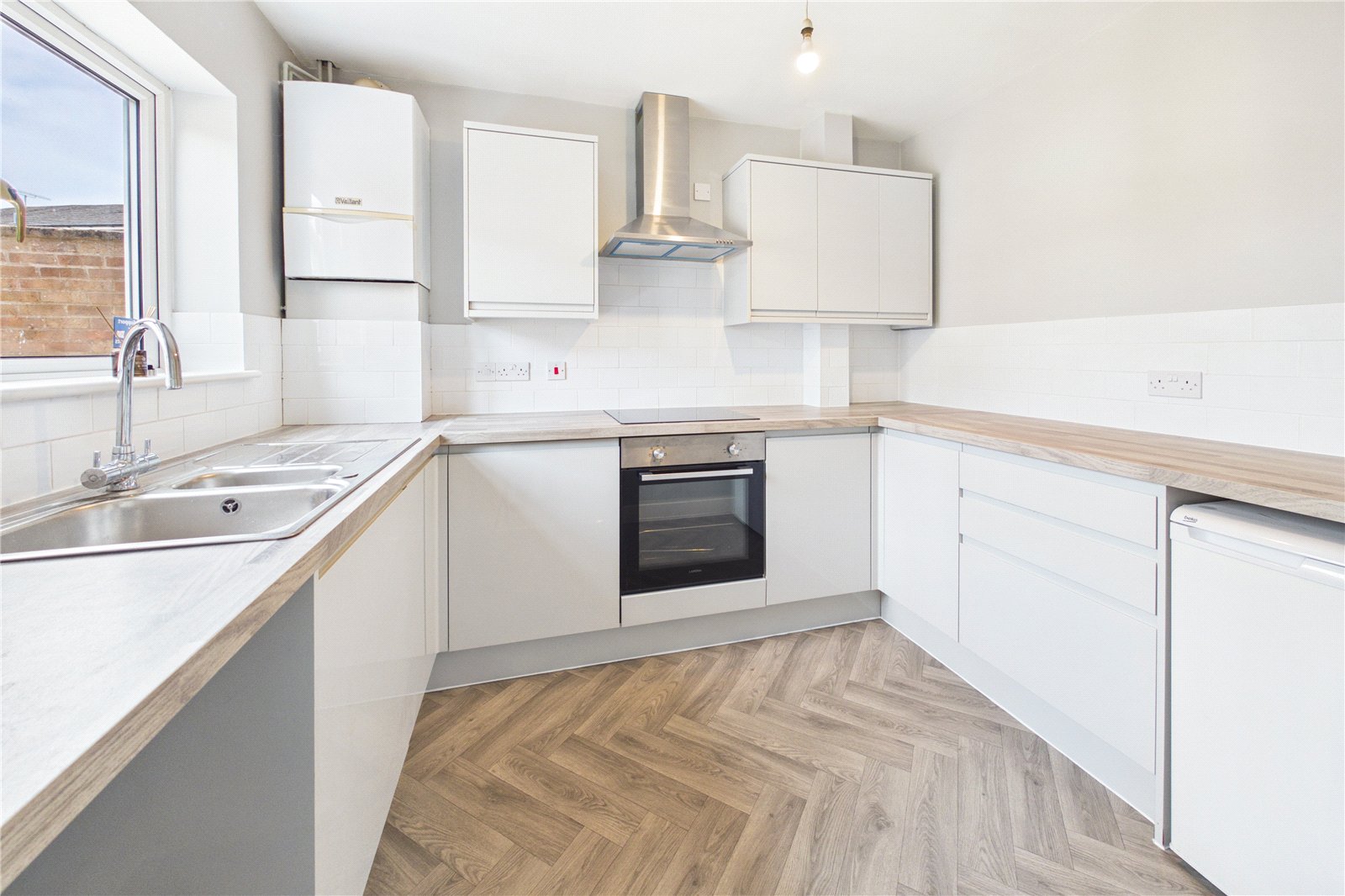 2 bedroom House for sale in Newbury, Berkshire