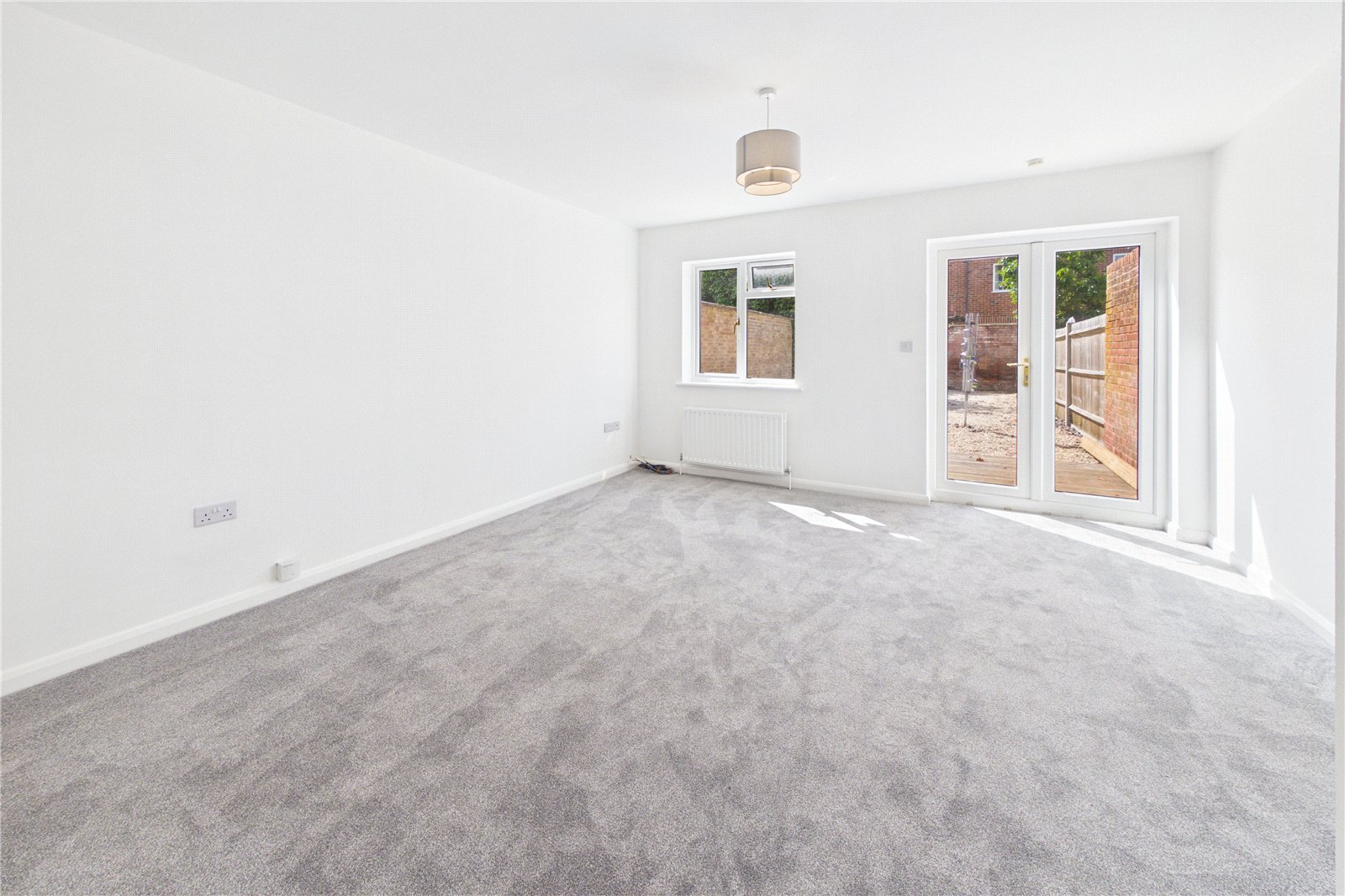 2 bedroom House for sale in Newbury, Berkshire