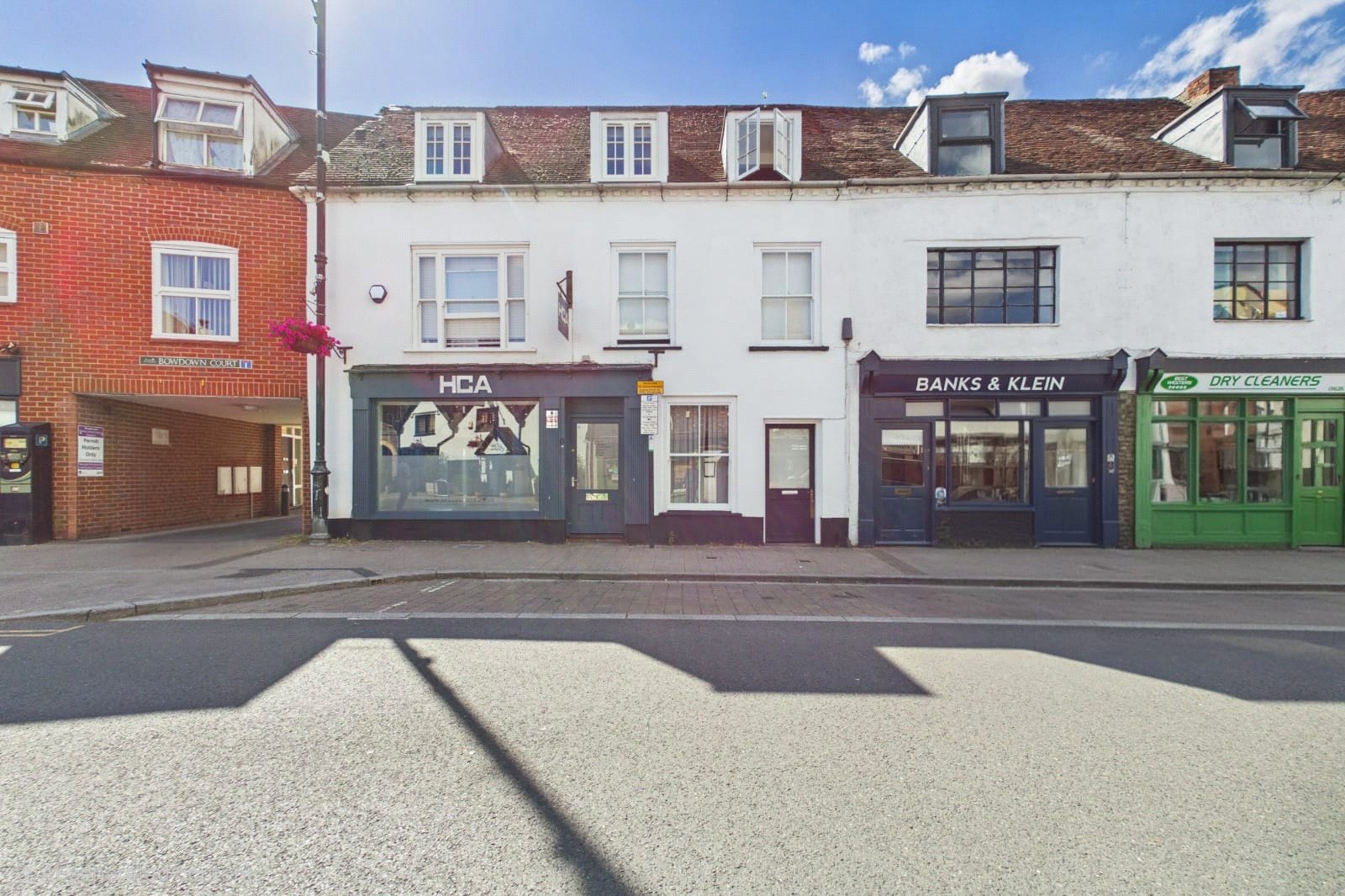 2 bedroom House for sale in Newbury, Berkshire