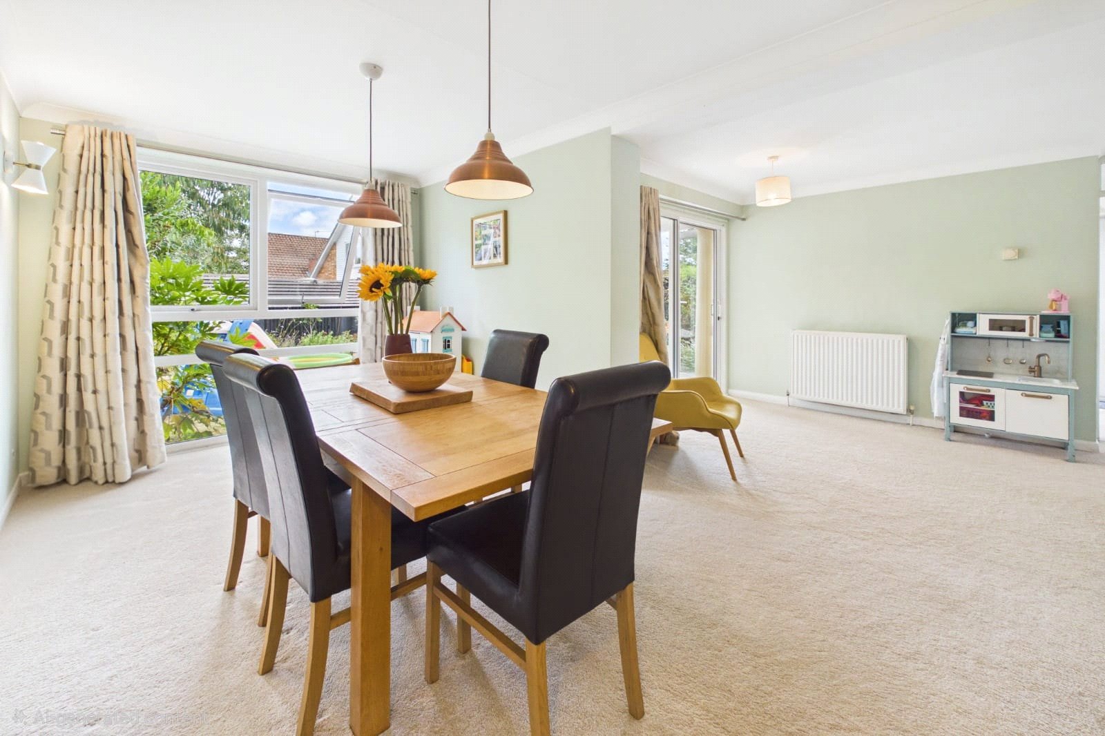 3 bedroom House for sale in Speen, Newbury, Berkshire