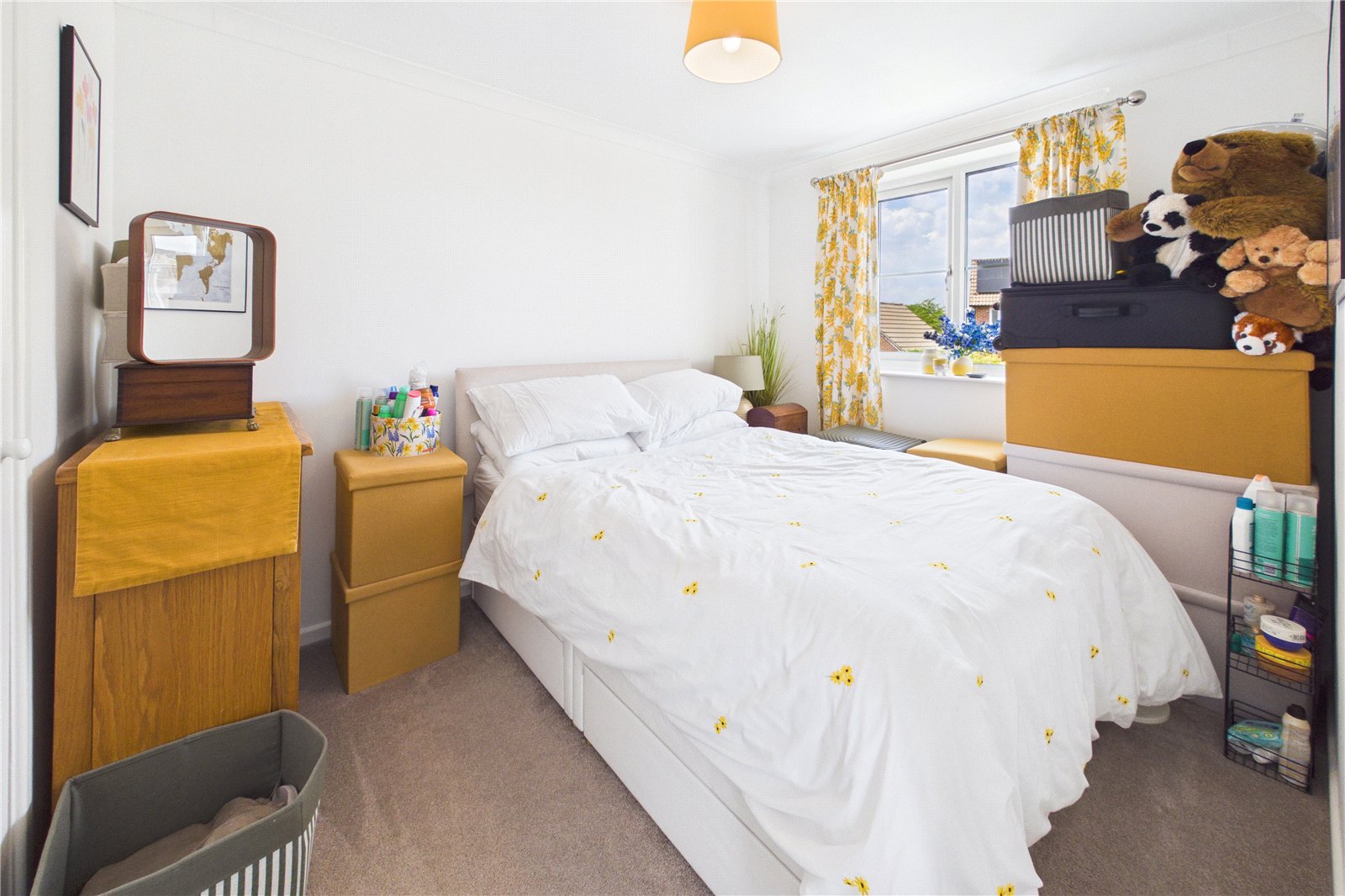 3 bedroom House for sale in Kintbury, Hungerford, Berkshire