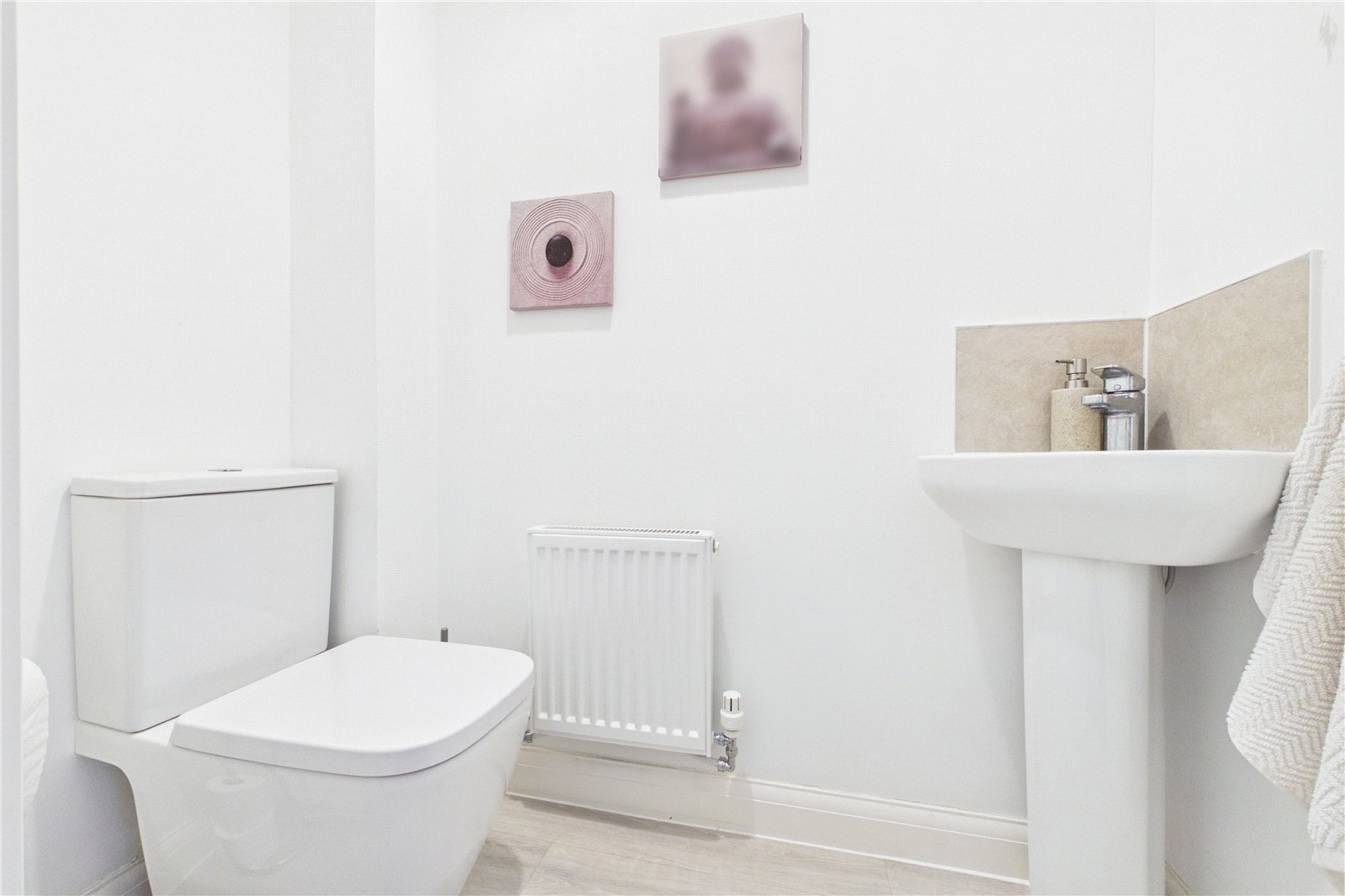 4 bedroom House for sale in Newbury, Berkshire