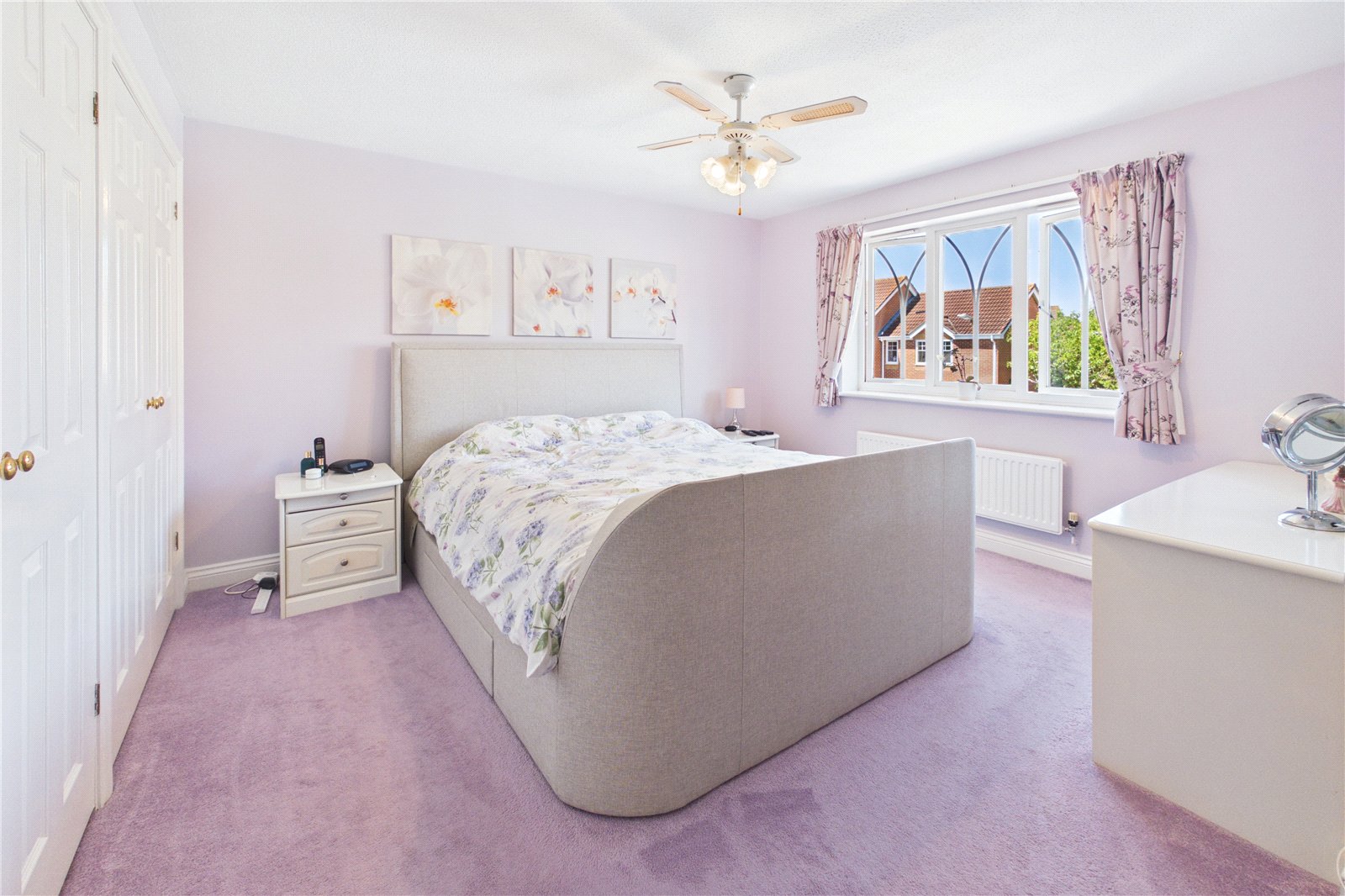 4 bedroom House for sale in Thatcham, Berkshire
