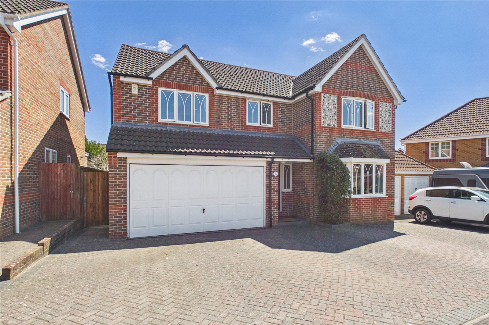 4 bedroom House for sale in Thatcham, Berkshire