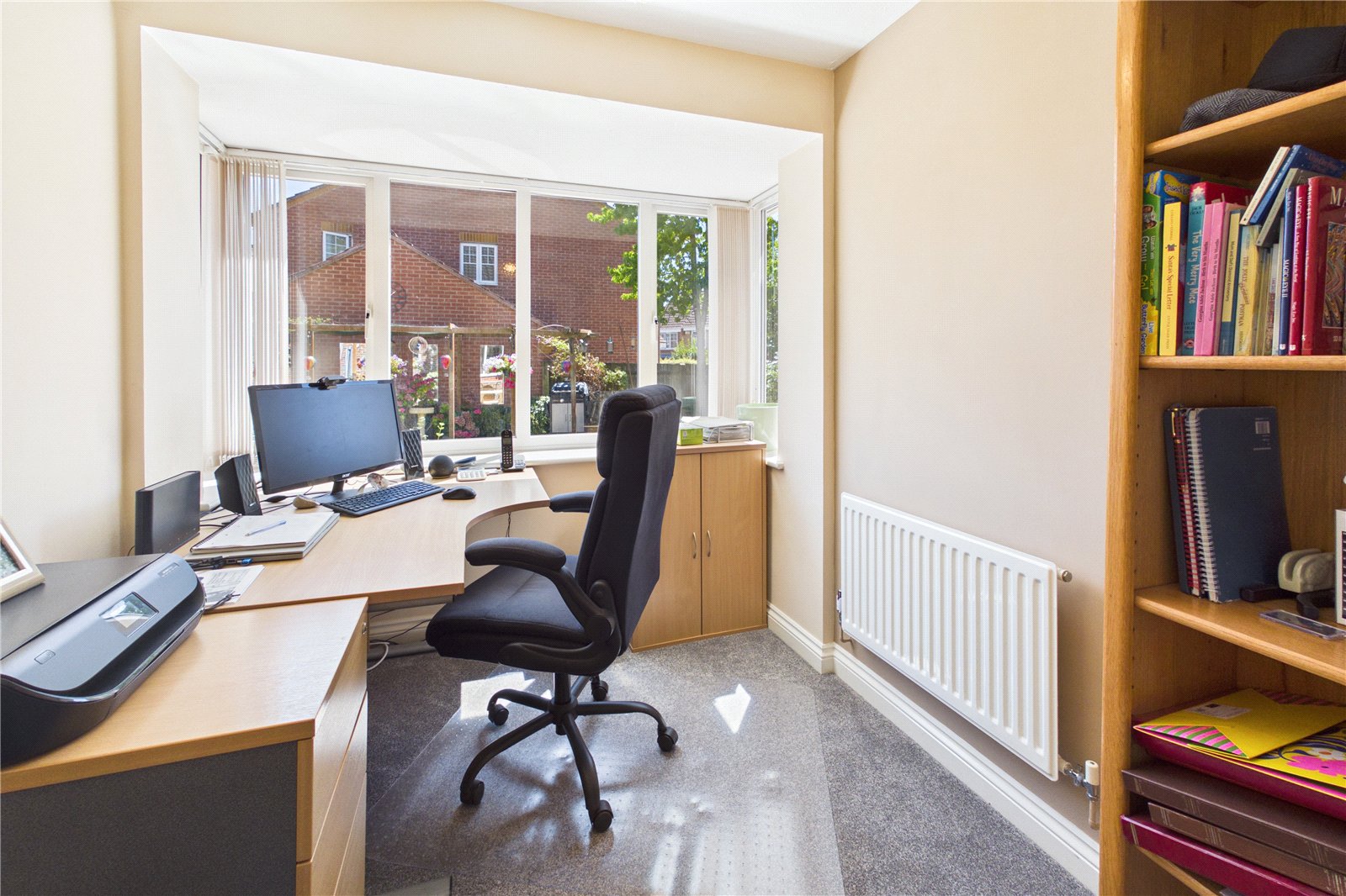 4 bedroom House for sale in Thatcham, Berkshire