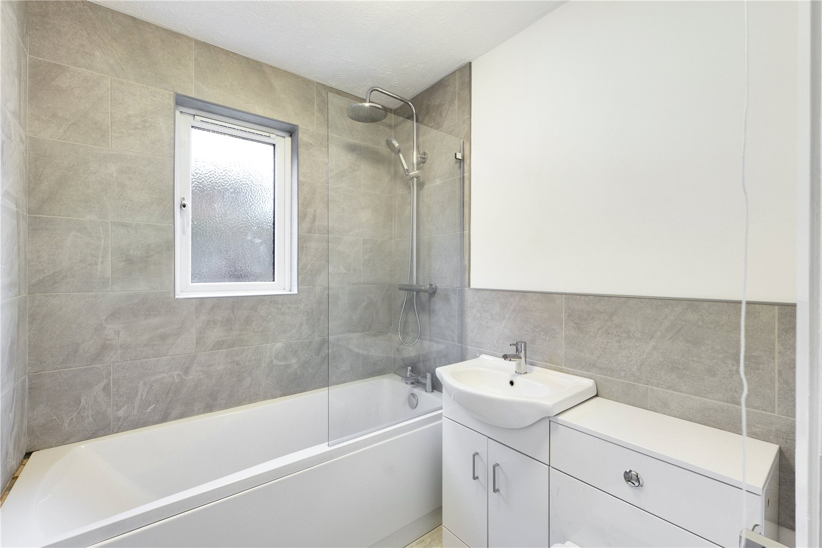 1 bedroom Flat to let in Calcot, Reading, Berkshire