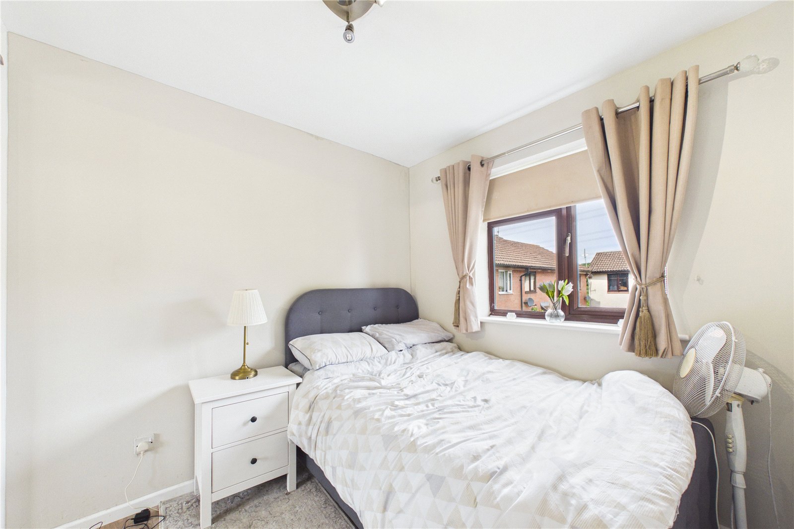 1 bedroom Flat to let in Theale, Reading, Berkshire