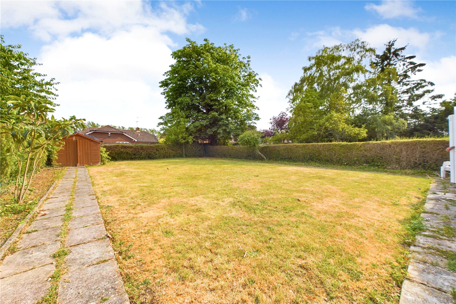 3 bedroom Bungalow to let in Tilehurst, Reading, Berkshire