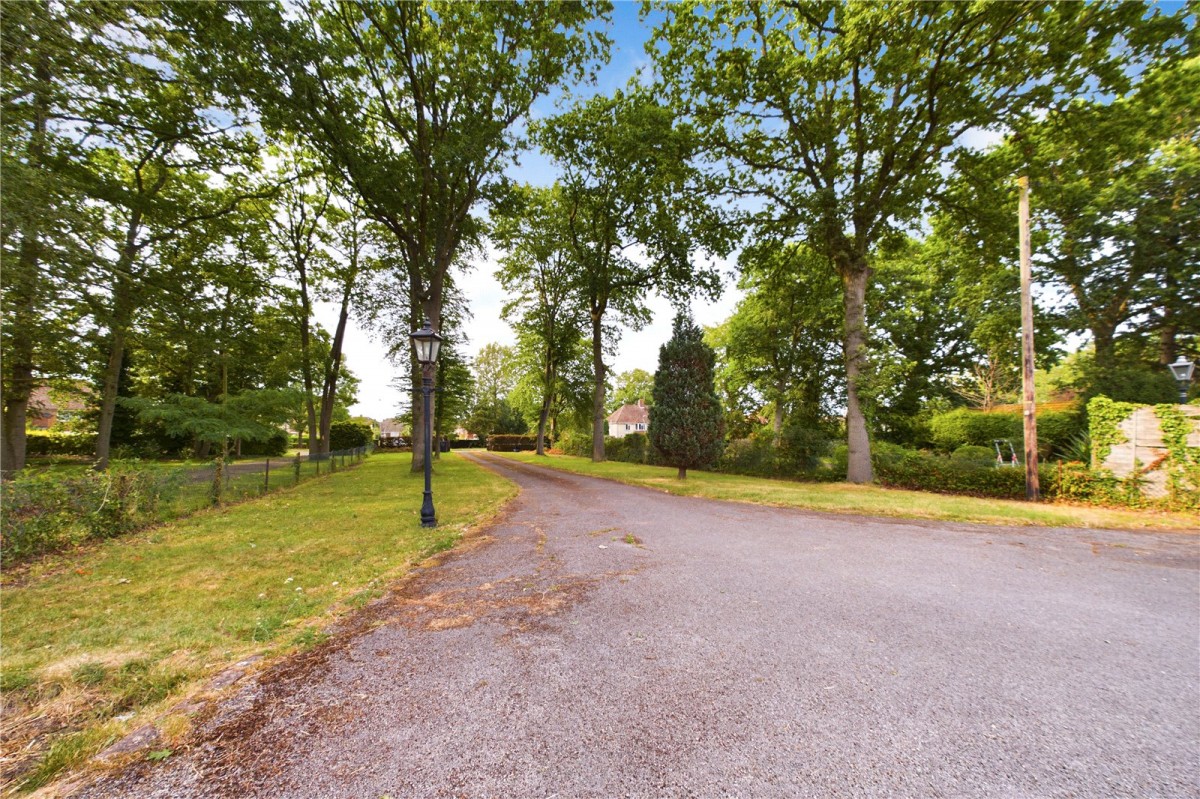 Tilehurst, Reading, Berkshire