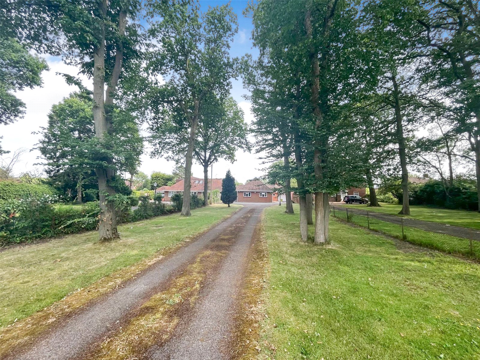 3 bedroom Bungalow to let in Tilehurst, Reading, Berkshire