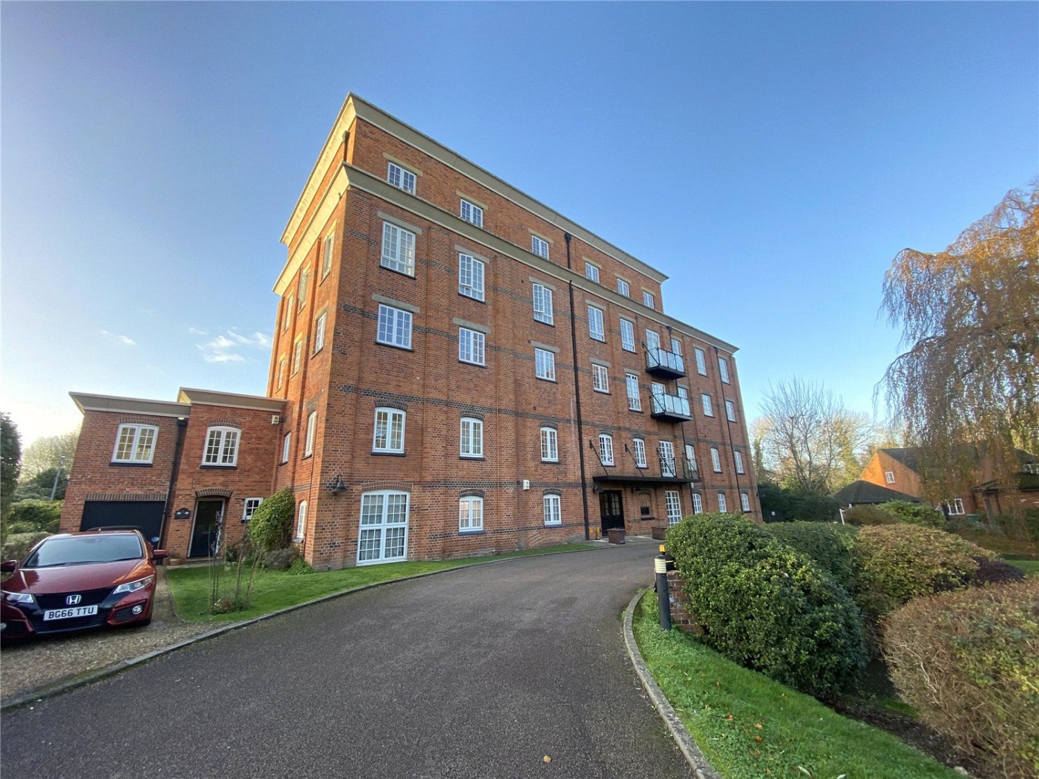 Dewe Lane, Burghfield, Reading