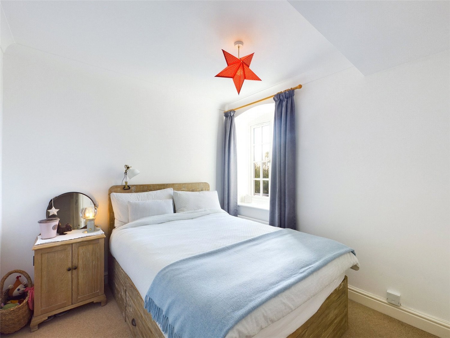 Dewe Lane, Burghfield, Reading