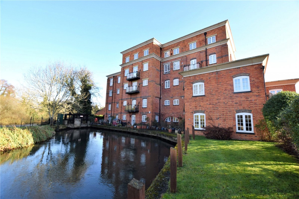 Dewe Lane, Burghfield, Reading