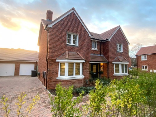 Burghfield Common, Reading, Berkshire