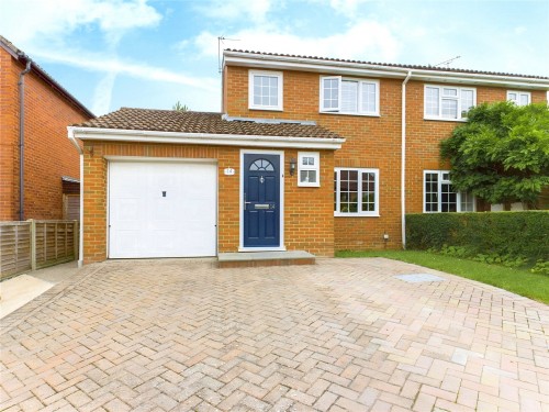 Burghfield Common, Reading, Berkshire