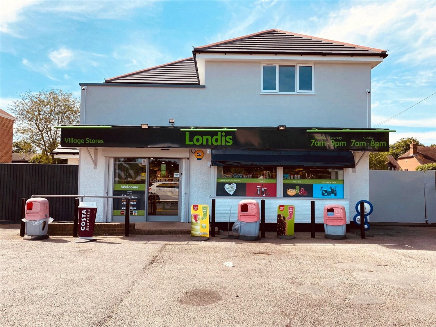 Reading Road, Burghfield Common, Reading