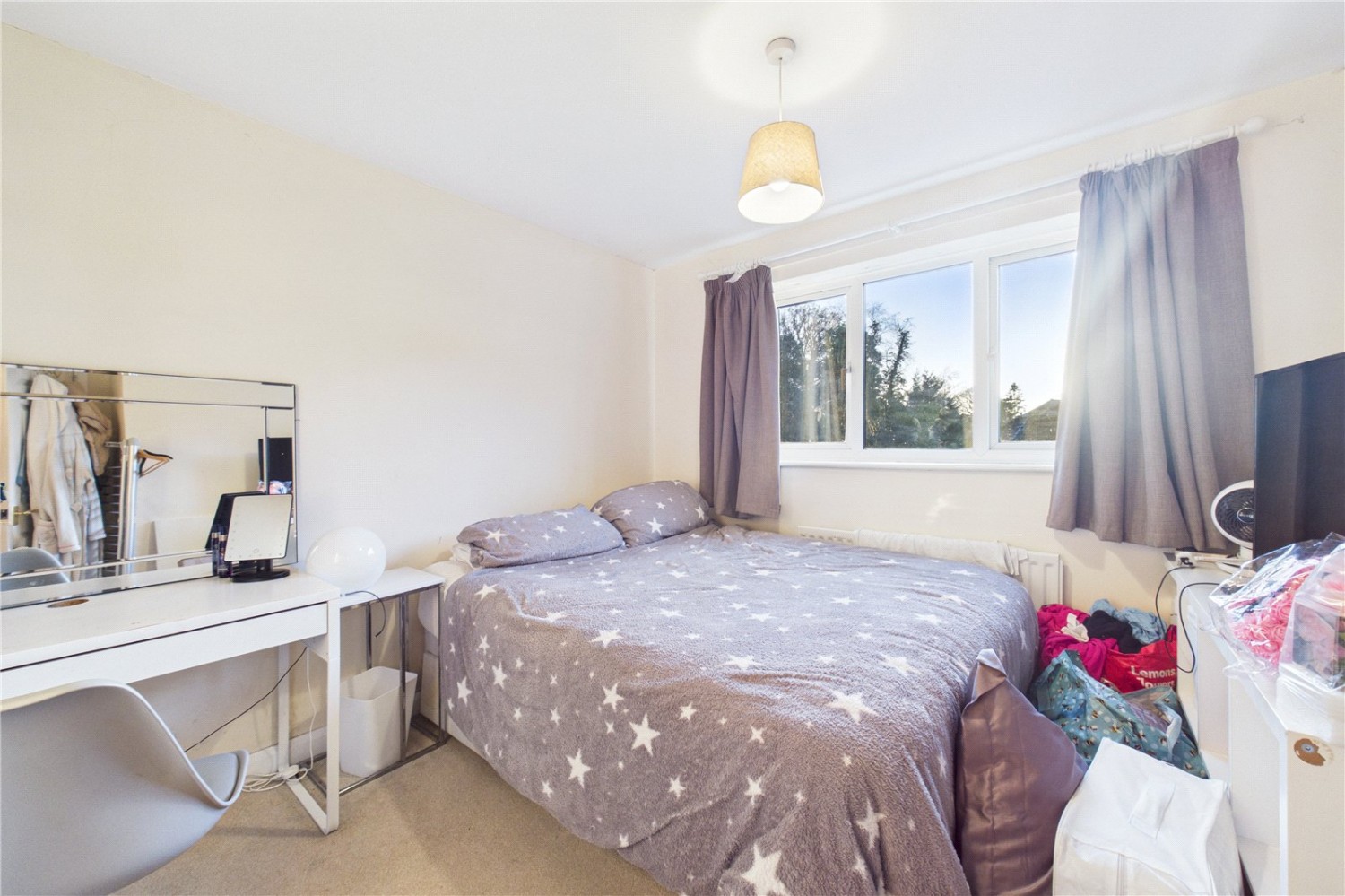 Burghfield Common, Reading, Berkshire