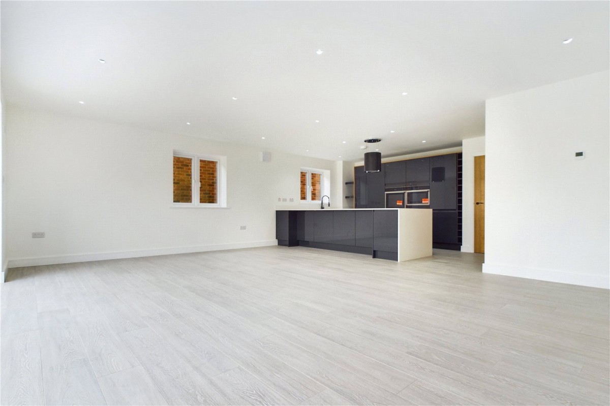 Upper Bucklebury, Reading, Berkshire