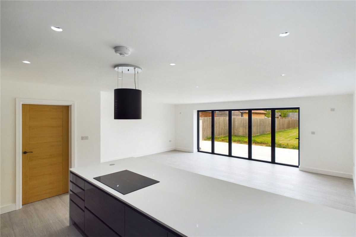 Upper Bucklebury, Reading, Berkshire