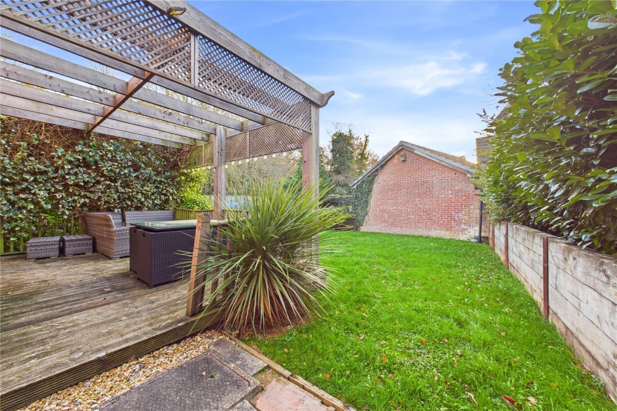 Burghfield Common, Reading, Berkshire