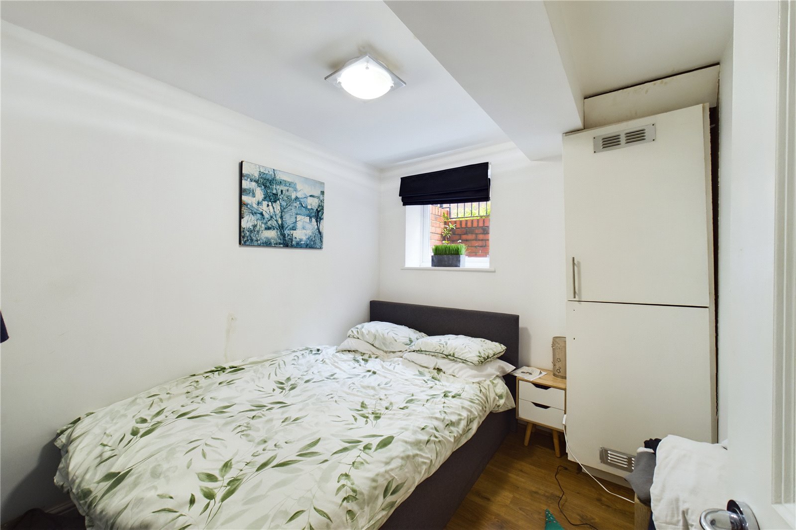 2 bedroom Flat to let in Reading, Berkshire