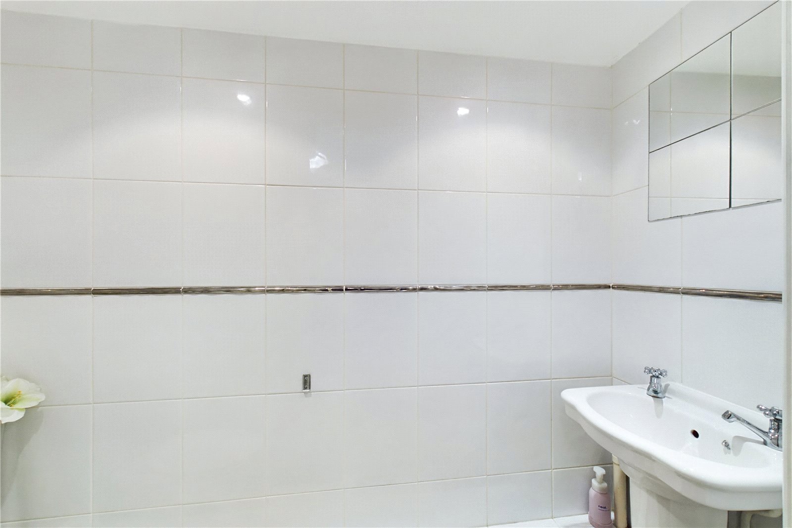 2 bedroom Flat to let in Reading, Berkshire