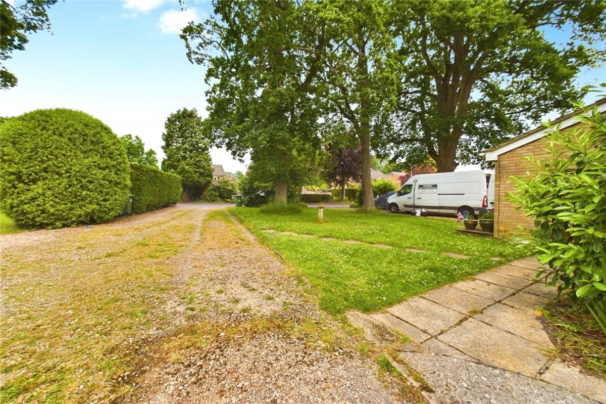 Burghfield Common, Berkshire