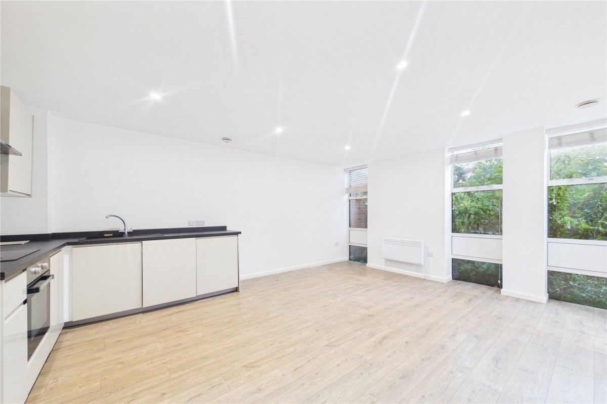 Theale, Reading, Berkshire