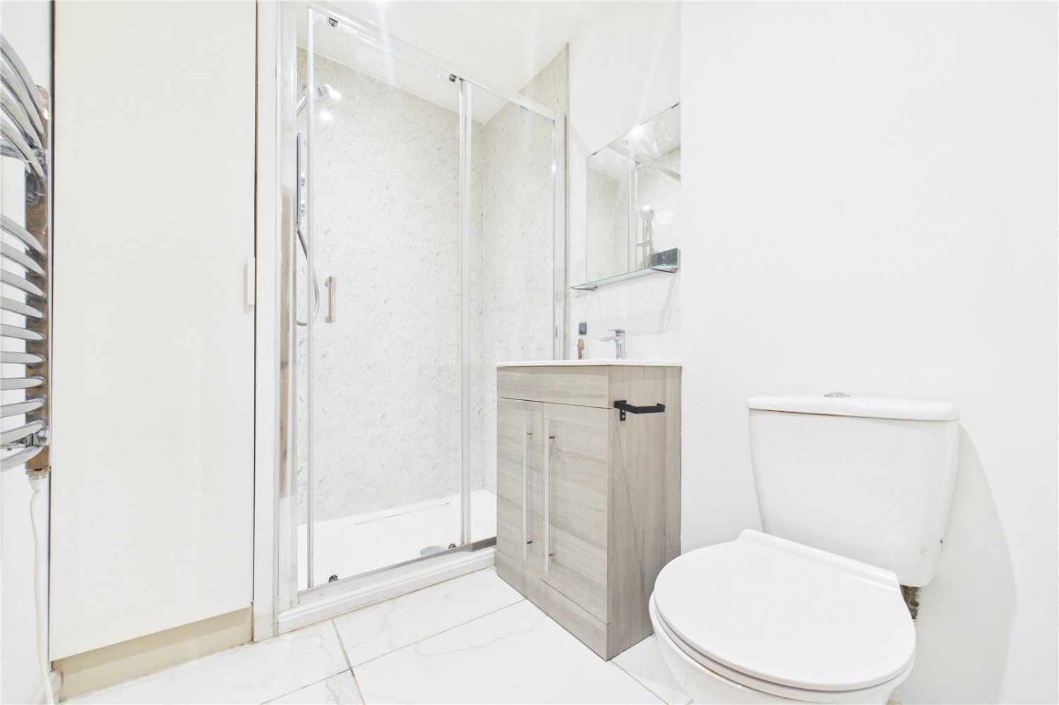 Theale, Reading, Berkshire