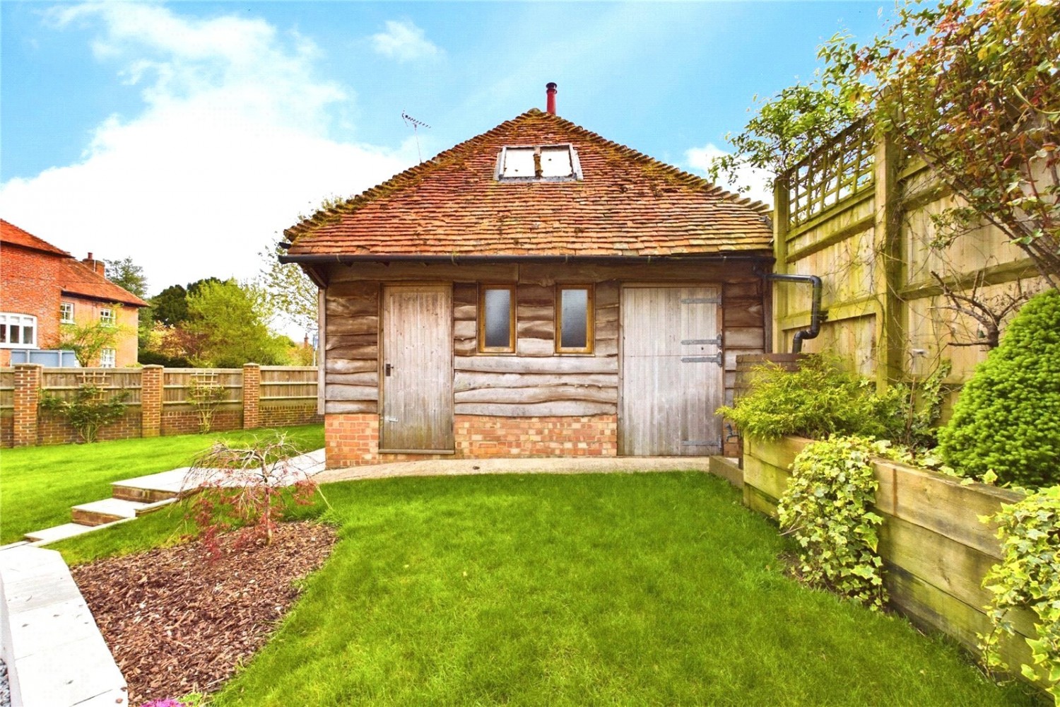 Hampstead Norreys, Thatcham