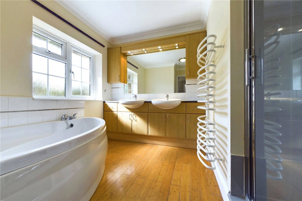 Hampstead Norreys, Thatcham