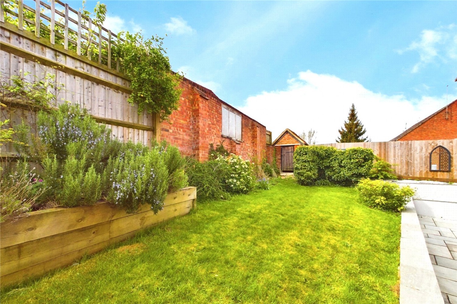 Hampstead Norreys, Thatcham