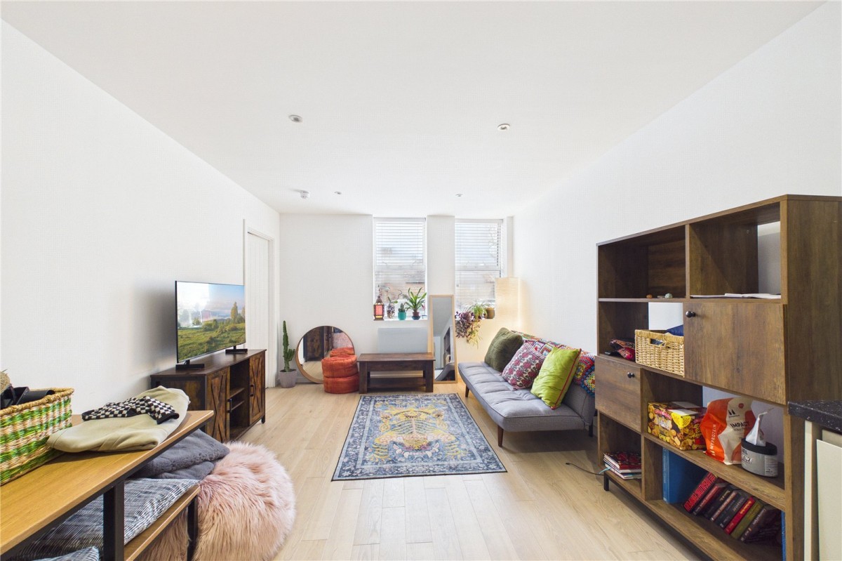 Theale, Reading, Berkshire