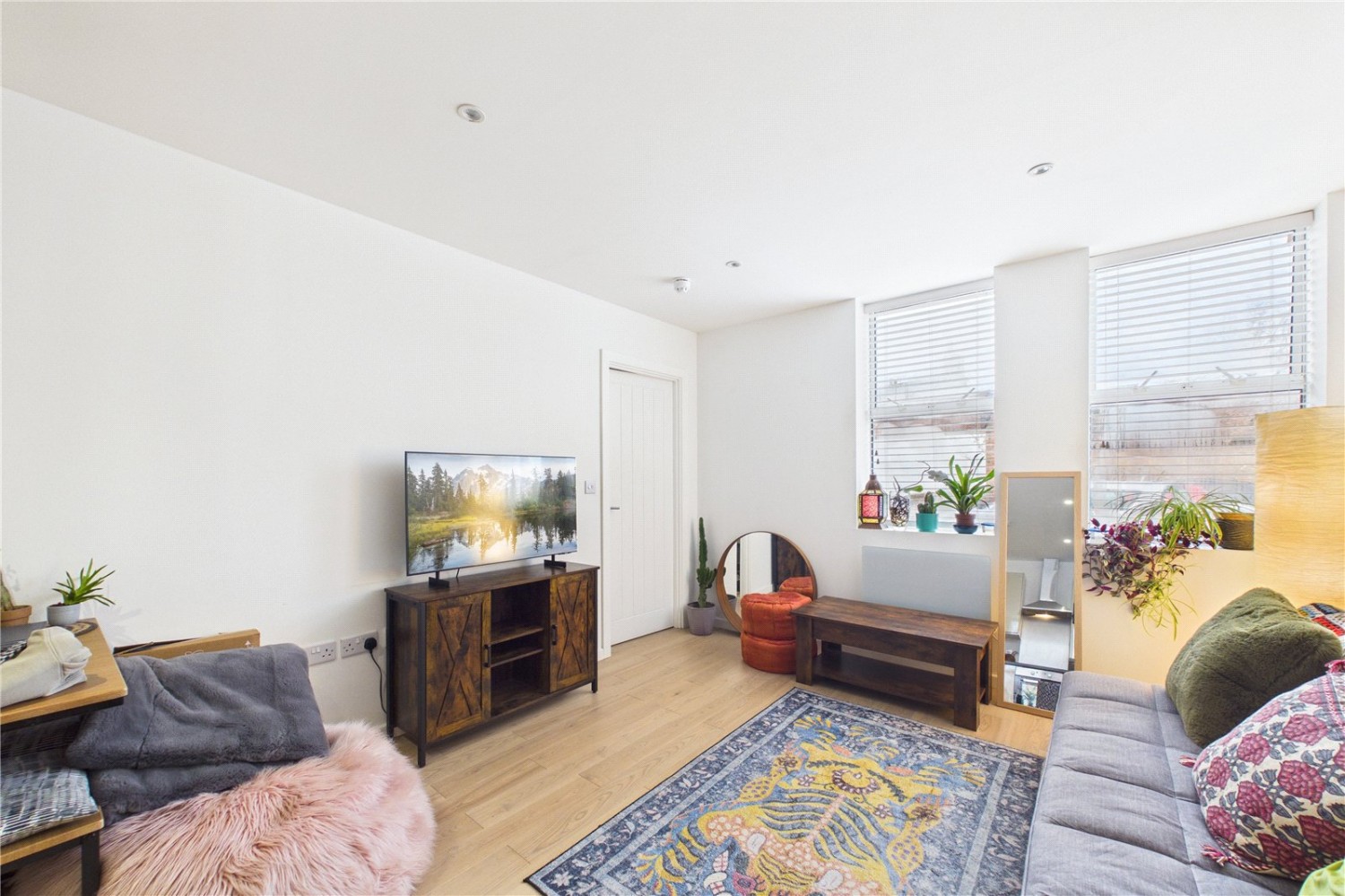 Theale, Reading, Berkshire