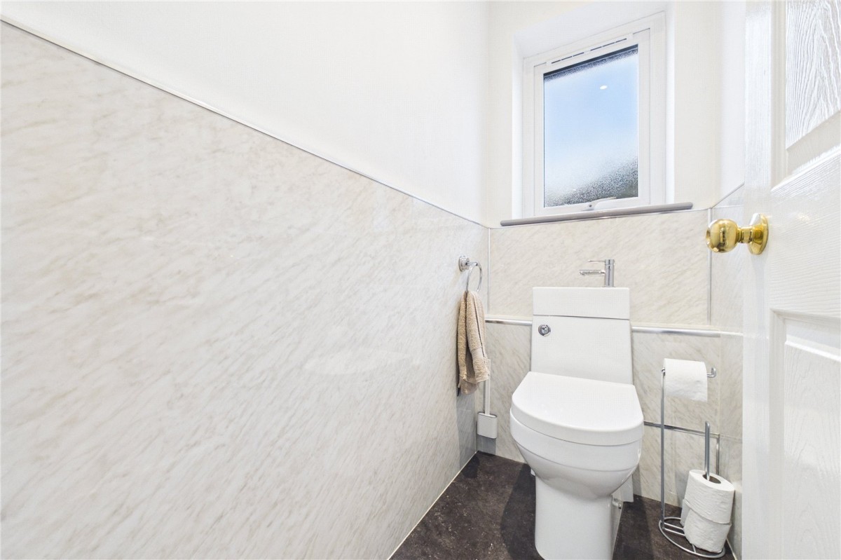 Burghfield Common, Reading, Berkshire