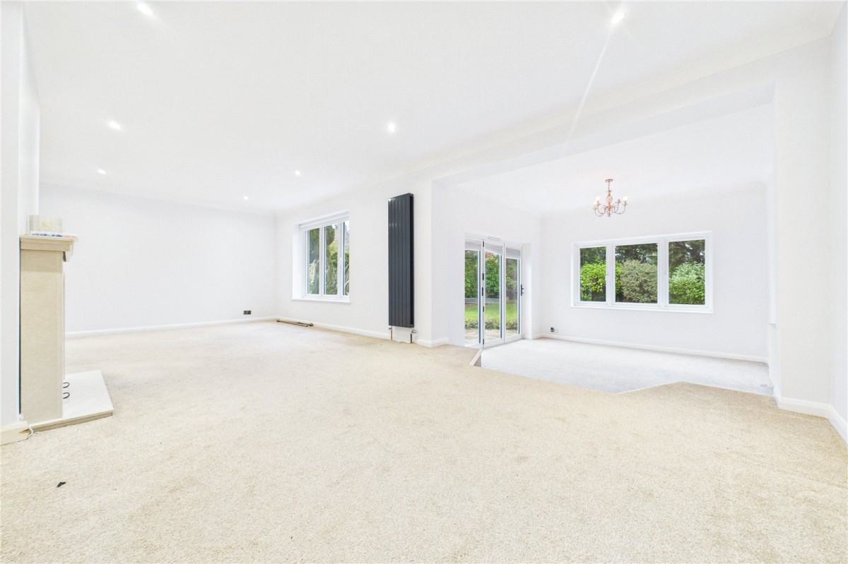 Burghfield Common, Reading, Berkshire