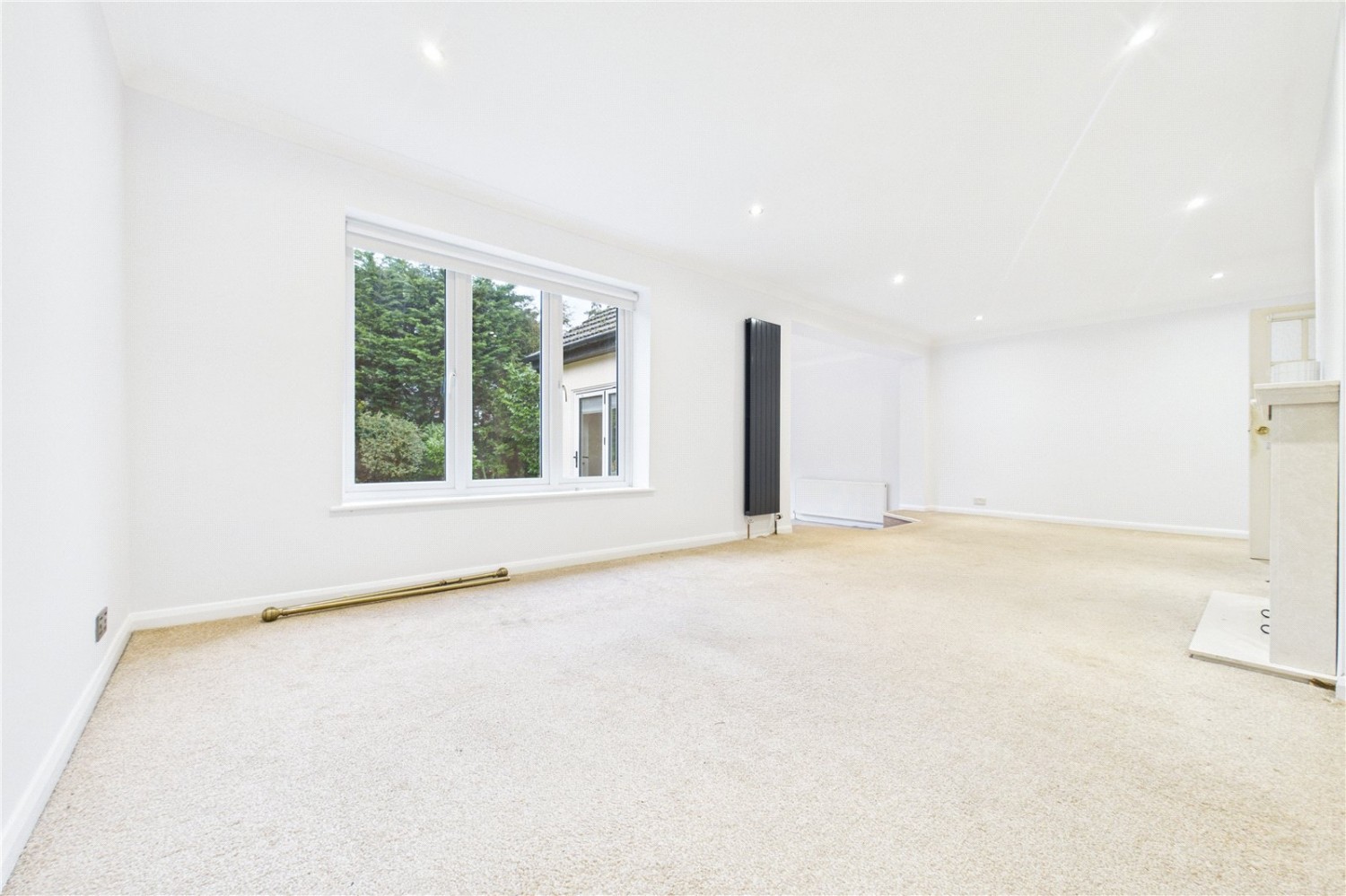 Burghfield Common, Reading, Berkshire