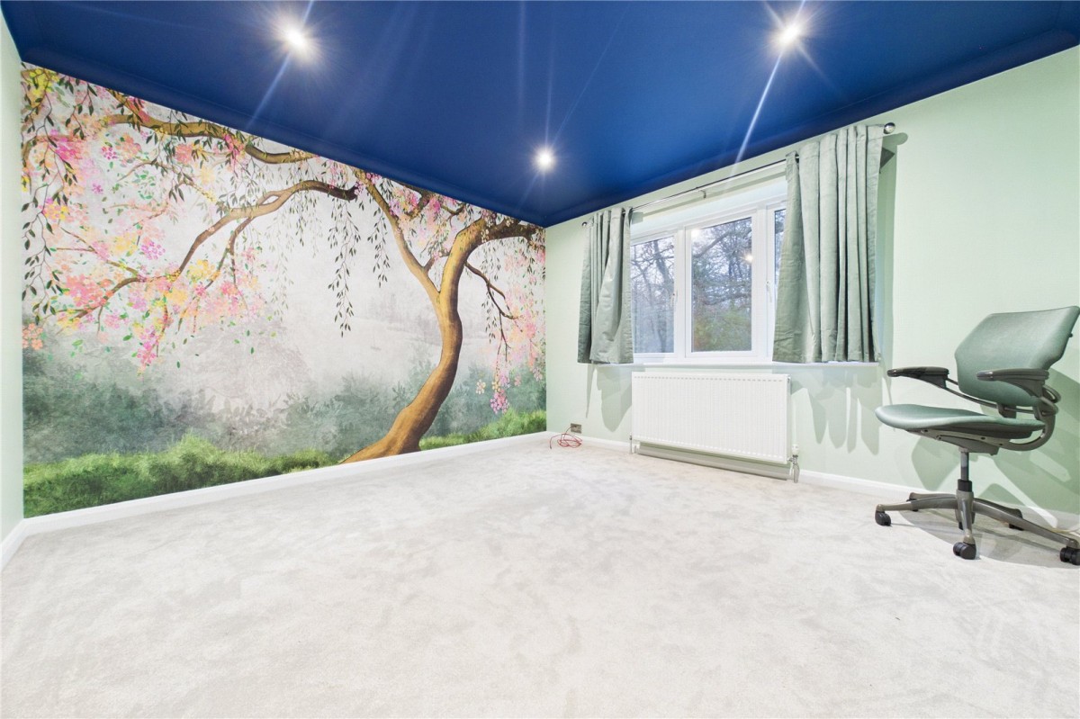 Burghfield Common, Reading, Berkshire