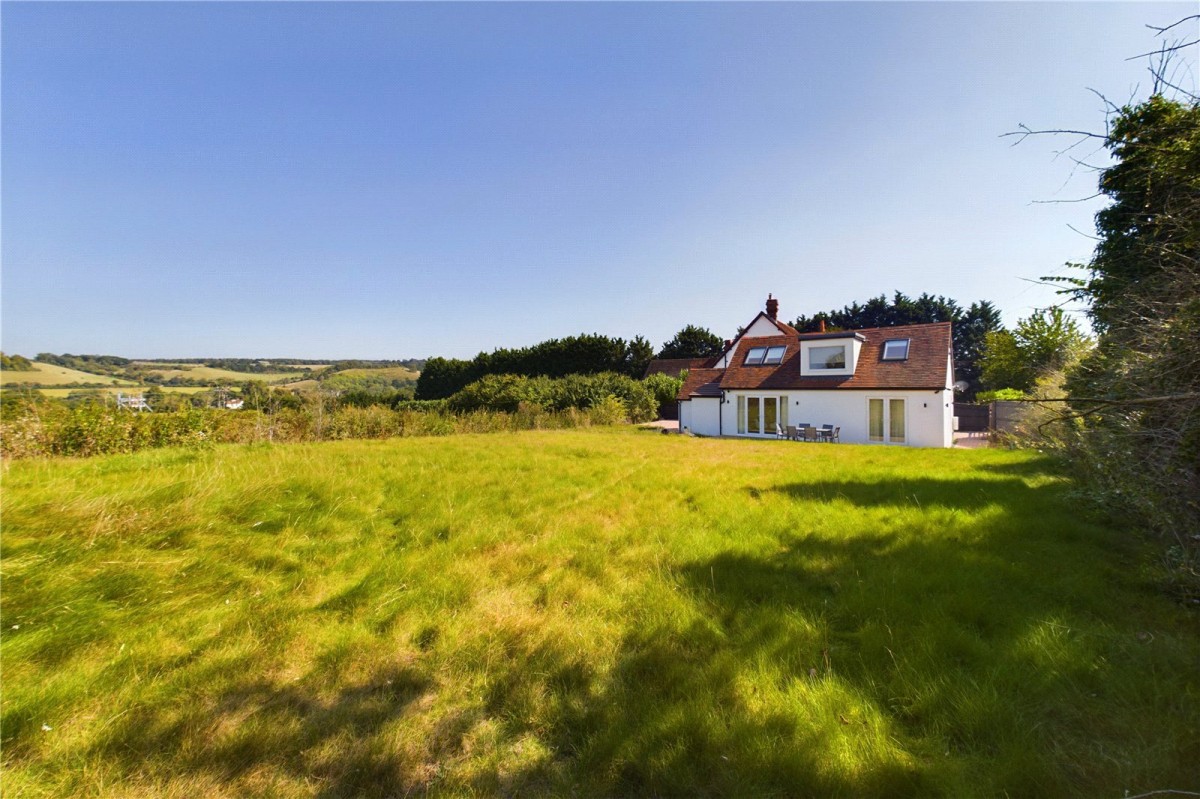 Lower Basildon, Reading, Berkshire
