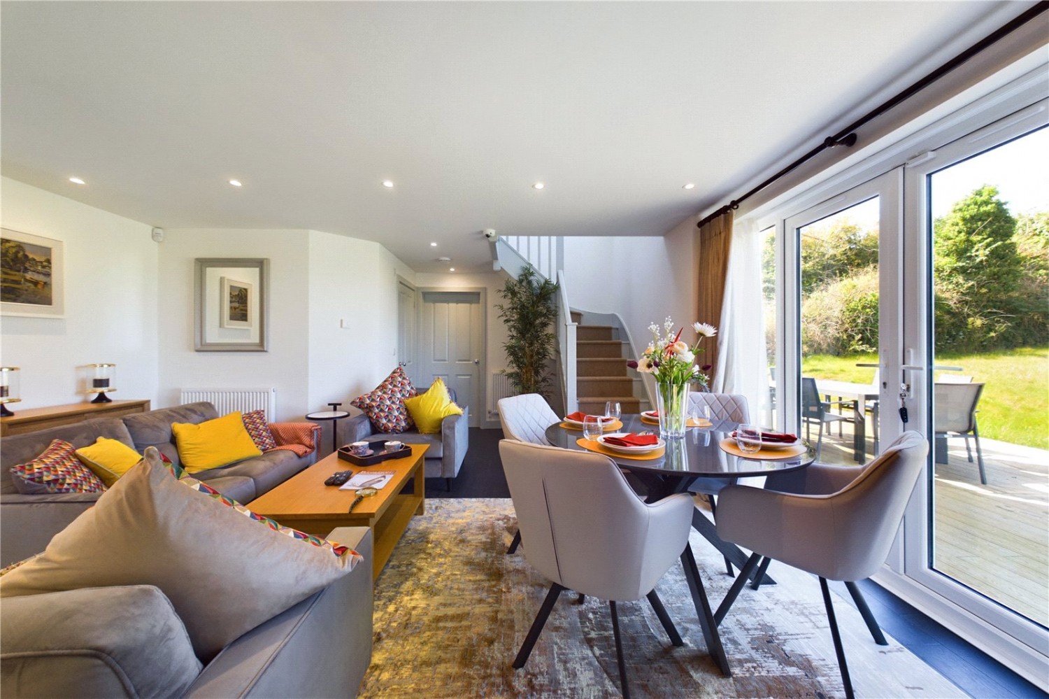 Lower Basildon, Reading, Berkshire