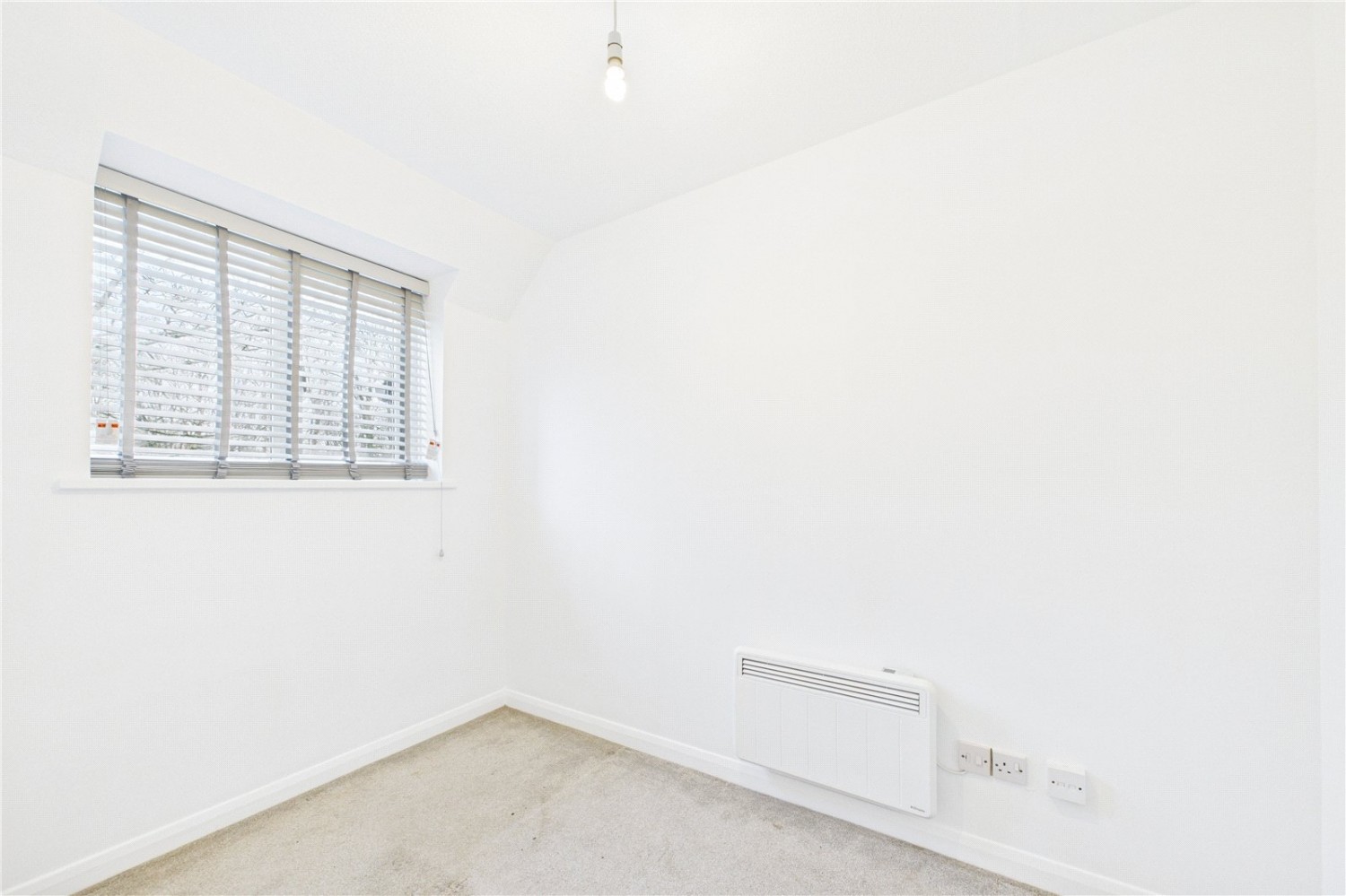 Theale, Reading, Berkshire