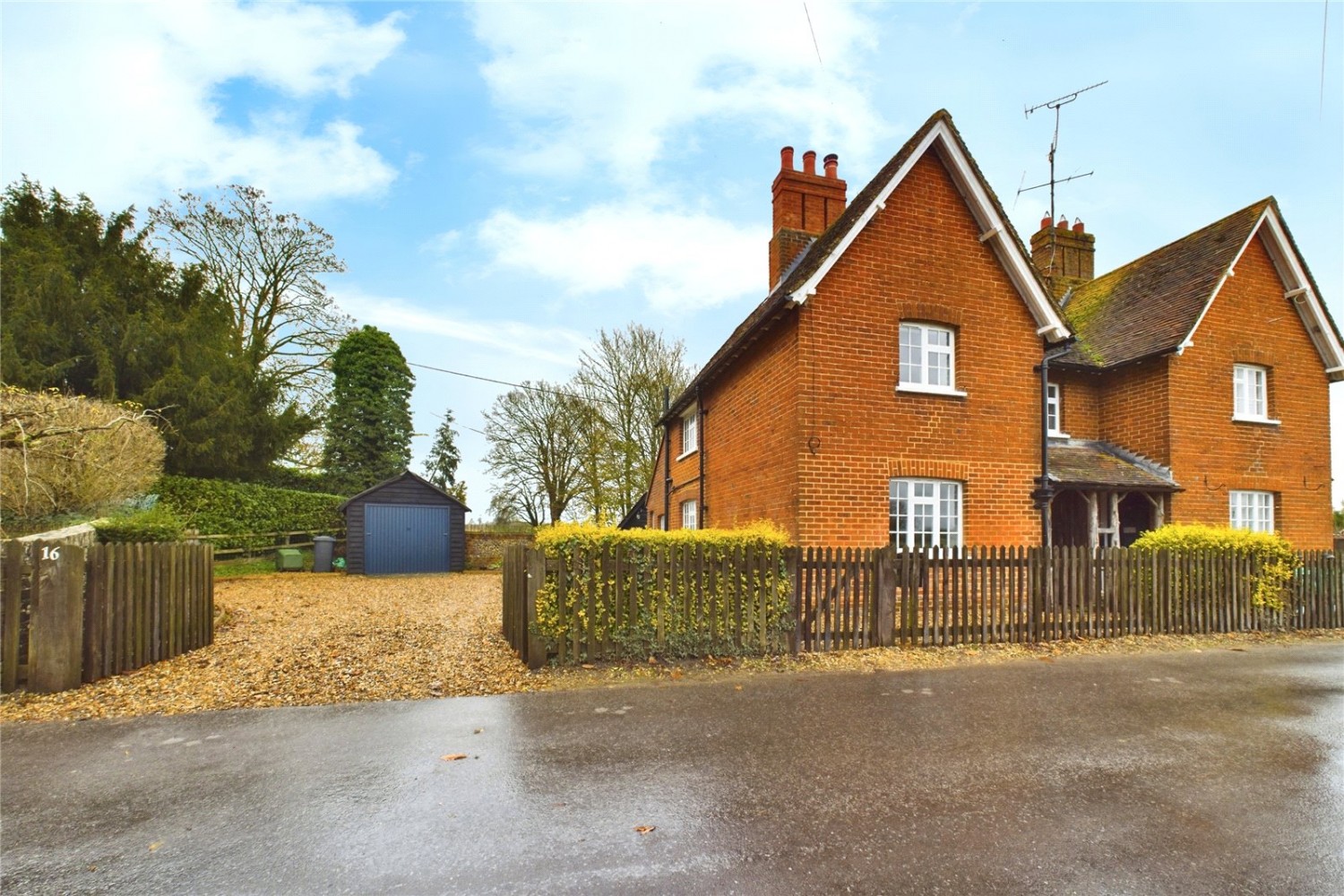 Englefield, Reading, Berkshire