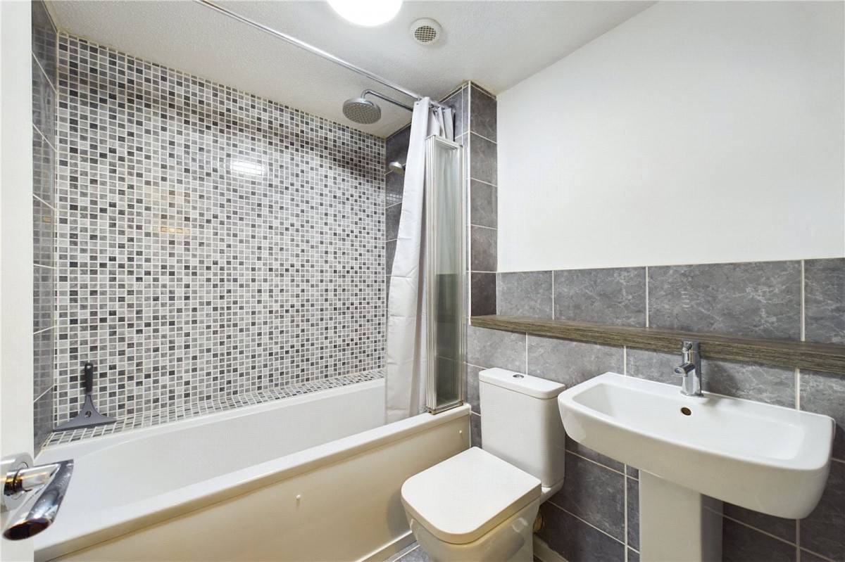 Calcot, Reading, Berkshire