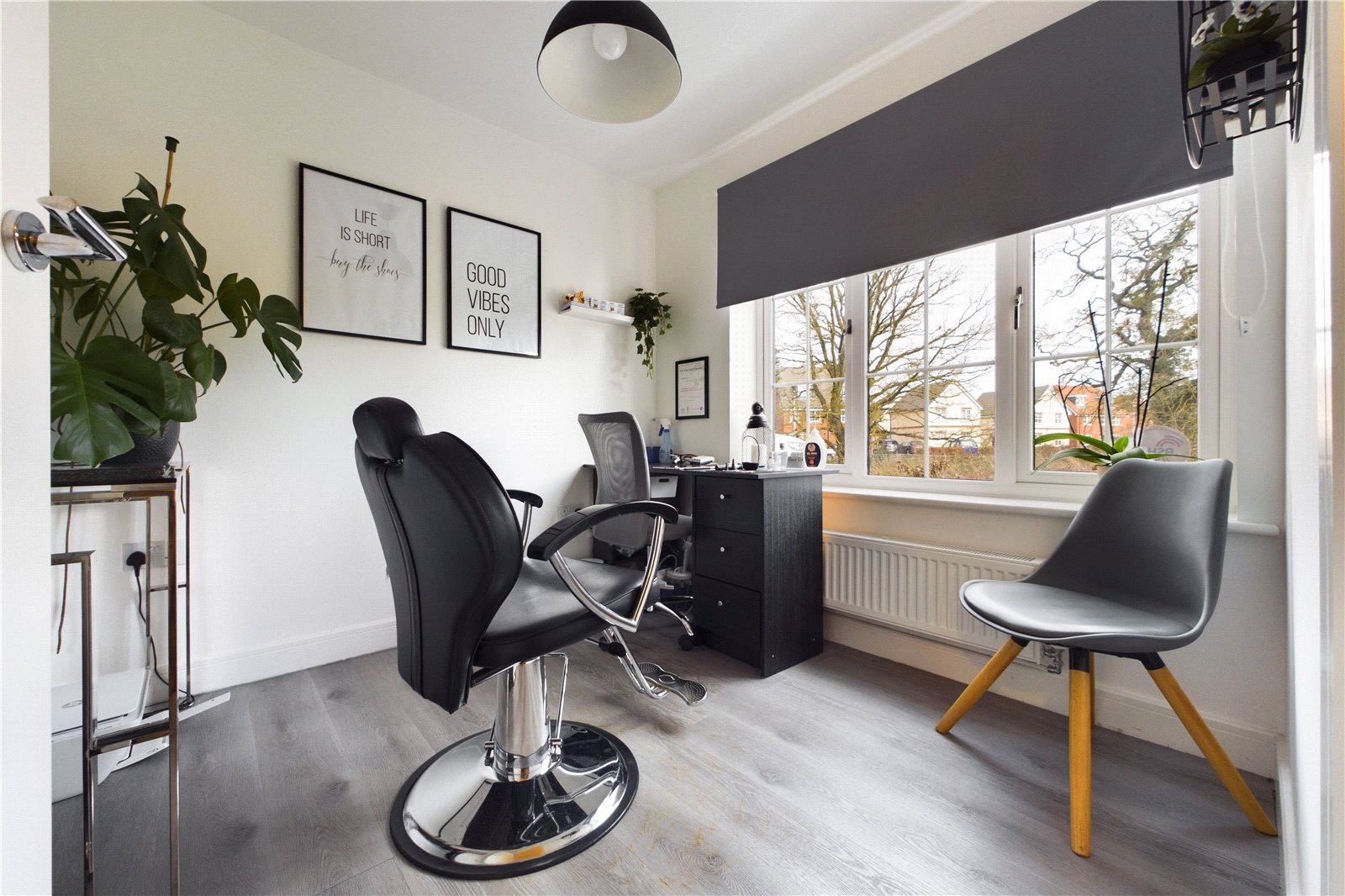 5 bedroom House to let in Three Mile Cross, Reading, Berkshire