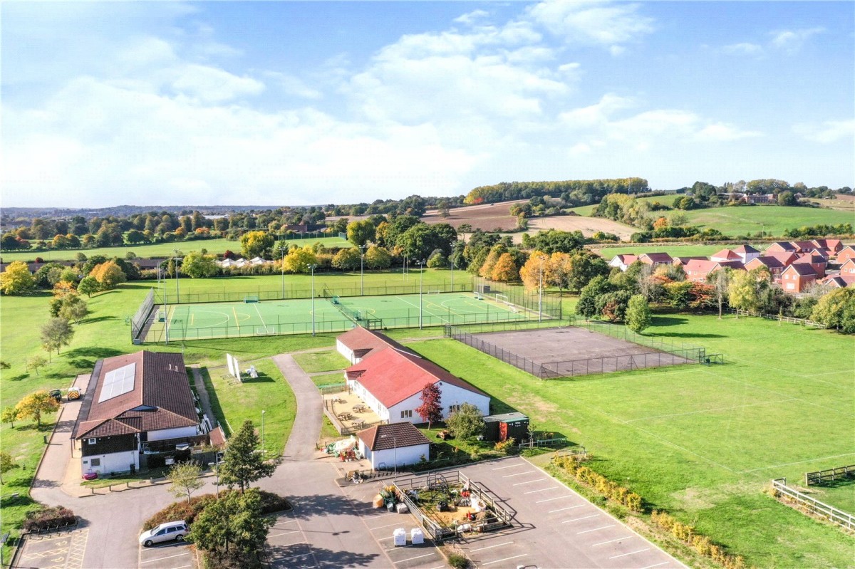 Francis Close, Thatcham, Berkshire