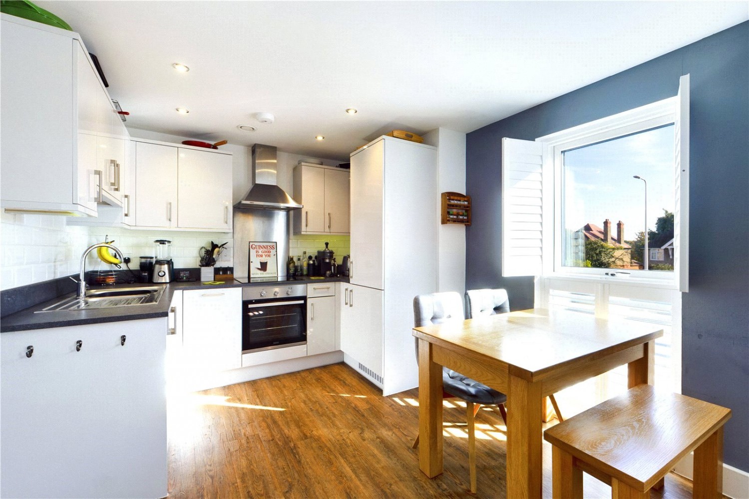 Francis Close, Thatcham, Berkshire